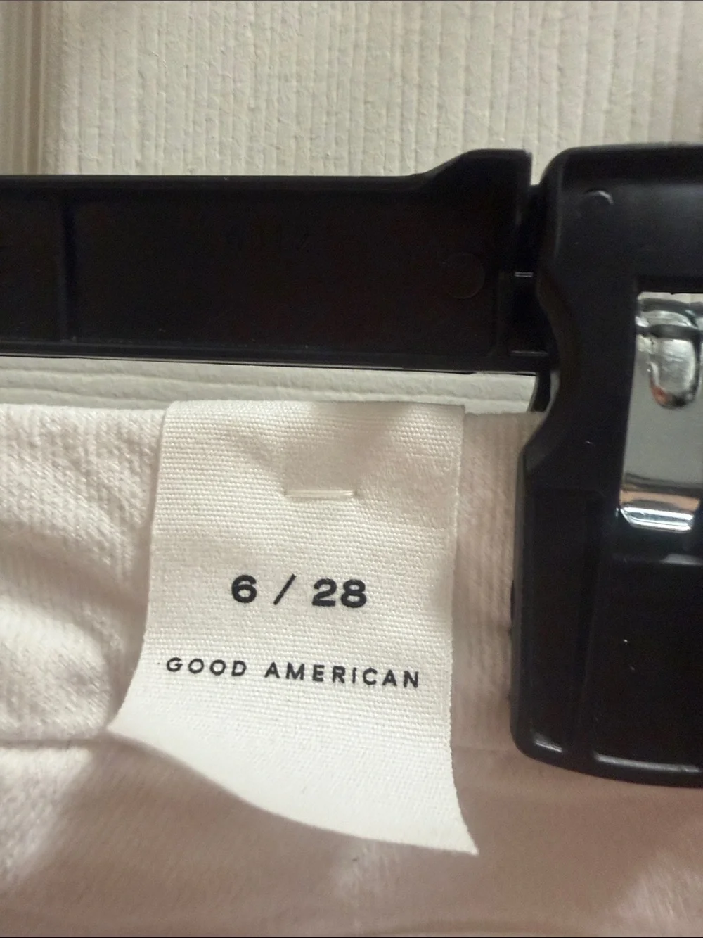 Good American White Straight-Leg Jeans